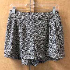 American eagle high waisted soft shorts